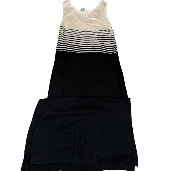 St. John Sport Dress and Cardigan Outfit - Picture 6 of 8